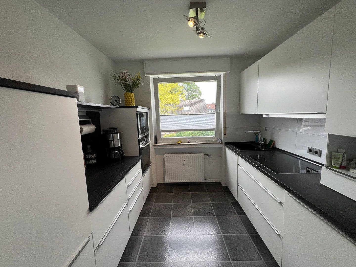 Prenájom bytu 3-izbový 73 m², Hattinger Str. 869, Bochum, Severné Porýnie - Westfálsko Prenájom bytu 3-izbový 73 m², Hattinger Str. 869, Bochum, Severné Porýnie - Westfálsko