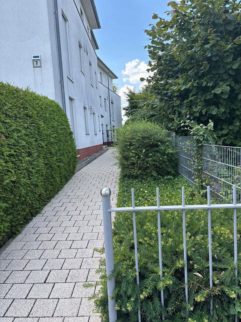 Predaj bytu 4-izbový 133 m², Jourdanallee 7, Mörfelden-Walldorf, Hesensko Predaj bytu 4-izbový 133 m², Jourdanallee 7, Mörfelden-Walldorf, Hesensko