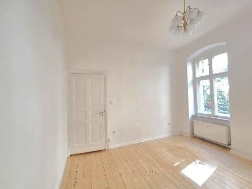 Predaj bytu 2-izbový 52 m², Berlin, Berlín Predaj bytu 2-izbový 52 m², Berlin, Berlín
