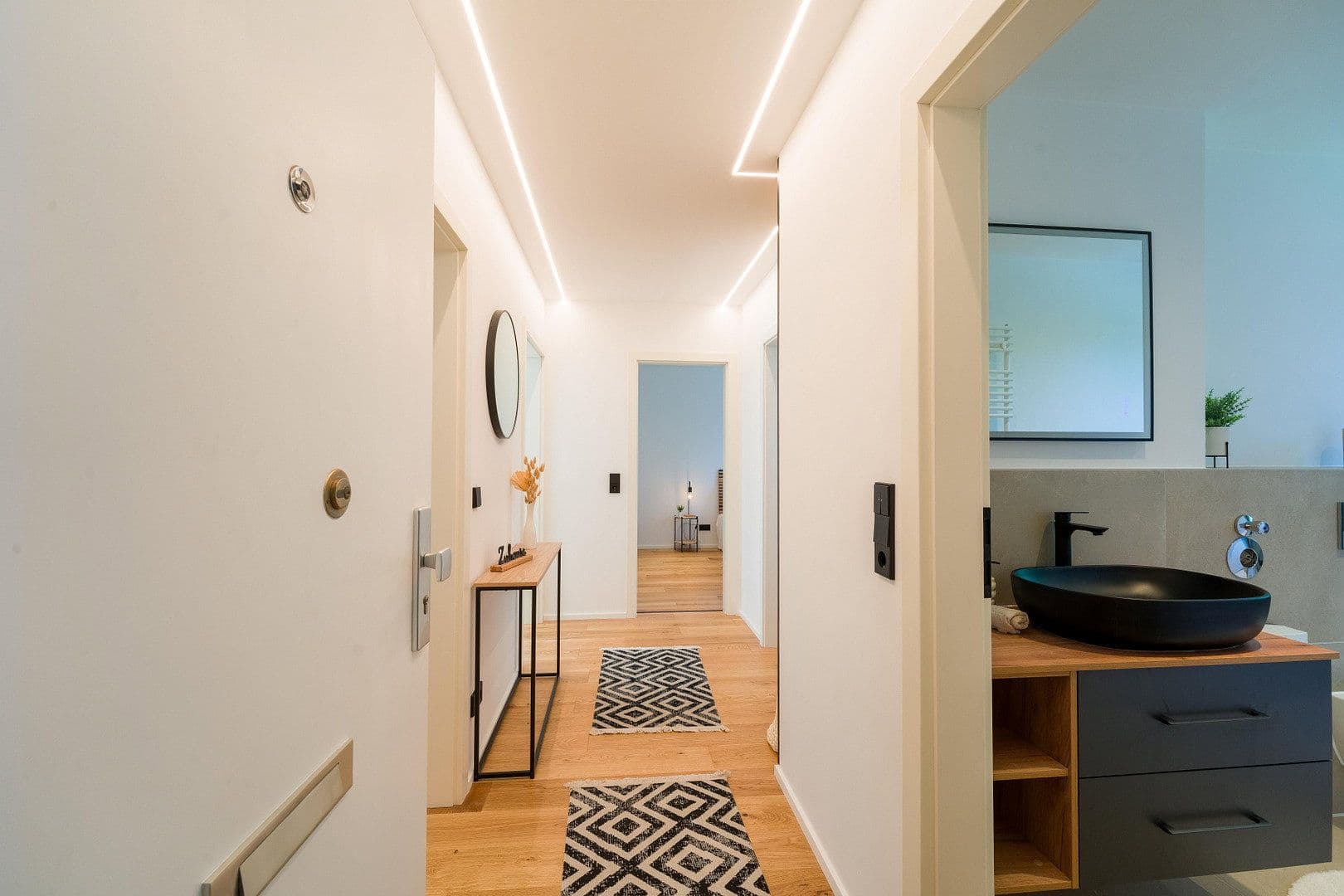 Predaj bytu 3-izbový 71 m², Hannover, Dolné Sasko Predaj bytu 3-izbový 71 m², Hannover, Dolné Sasko