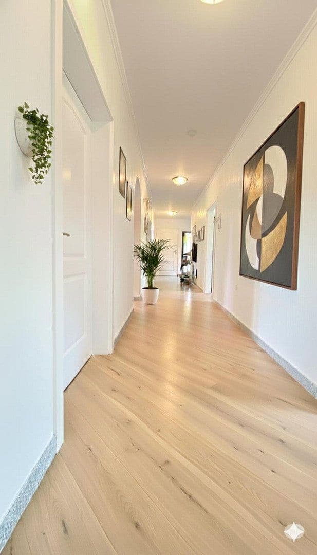 Predaj domu 324 m², pozemok 1.792 m², Syke, Dolné Sasko Predaj domu 324 m², pozemok 1.792 m², Syke, Dolné Sasko