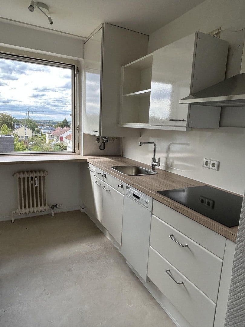 Prenájom bytu 3-izbový 89 m², Kästnerstr. 4, Bietigheim-Bissingen, Bádensko-Wurttembersko Prenájom bytu 3-izbový 89 m², Kästnerstr. 4, Bietigheim-Bissingen, Bádensko-Wurttembersko