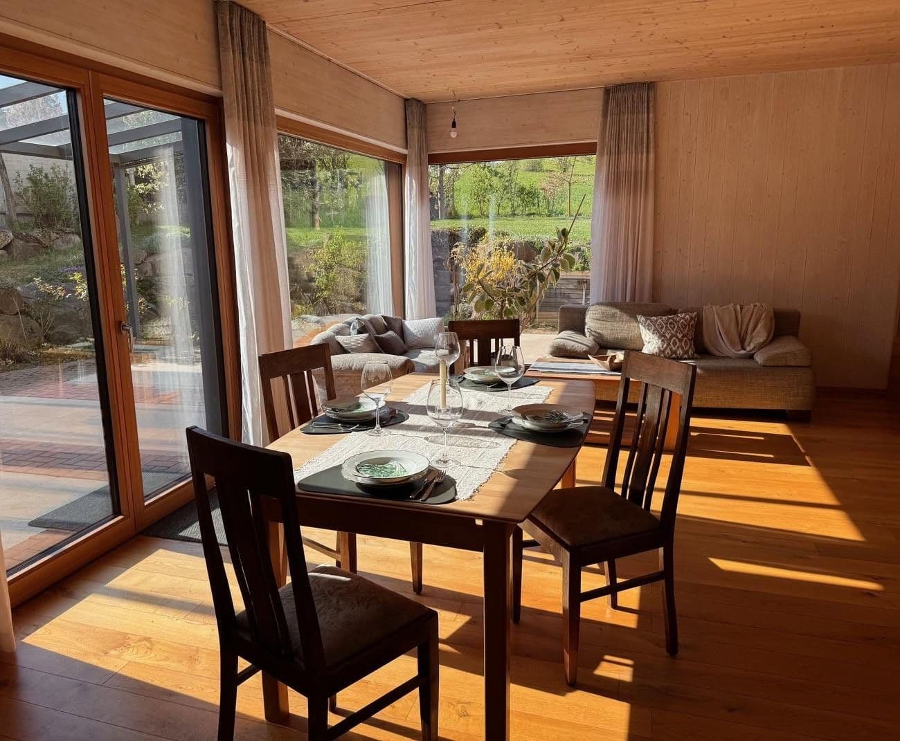 Predaj domu 224 m², pozemok 785 m², Weiler bei Bingen, Porýnie-Falcko Predaj domu 224 m², pozemok 785 m², Weiler bei Bingen, Porýnie-Falcko
