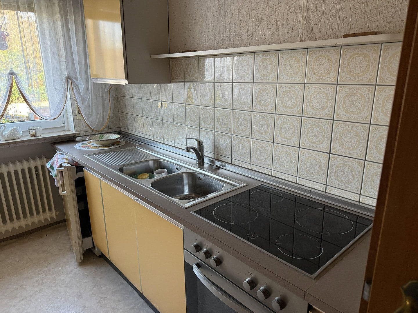 Predaj domu 228 m², pozemok 1.007 m², Uehlfeld, Bavorsko Predaj domu 228 m², pozemok 1.007 m², Uehlfeld, Bavorsko