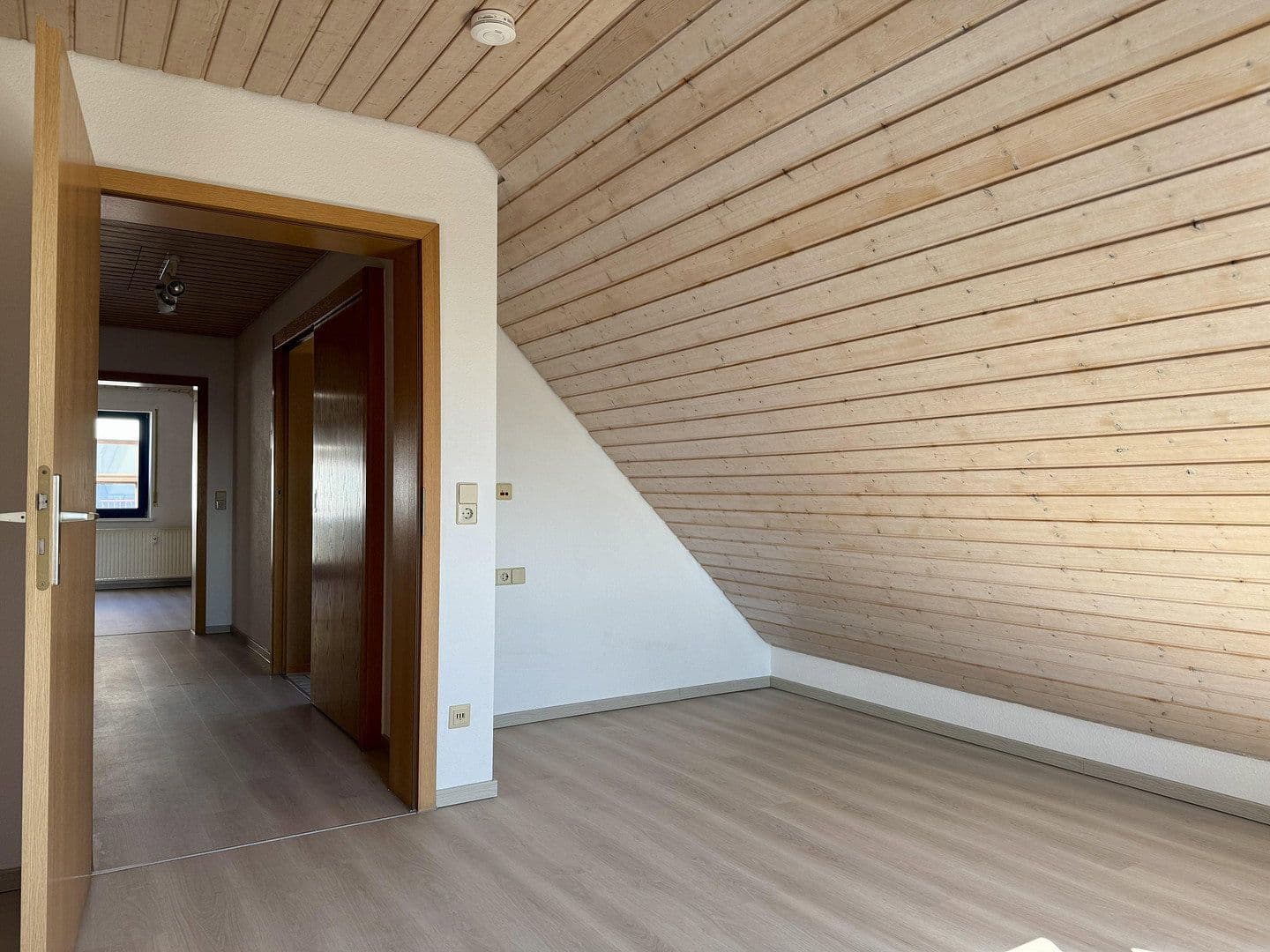 Predaj bytu 1-izbový 48 m², Birkenfeldstraße 5, Bad Wimpfen, Bádensko-Wurttembersko Predaj bytu 1-izbový 48 m², Birkenfeldstraße 5, Bad Wimpfen, Bádensko-Wurttembersko