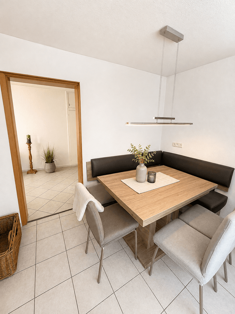 Predaj domu 184 m², pozemok 283 m², Rottweil, Bádensko-Wurttembersko Predaj domu 184 m², pozemok 283 m², Rottweil, Bádensko-Wurttembersko