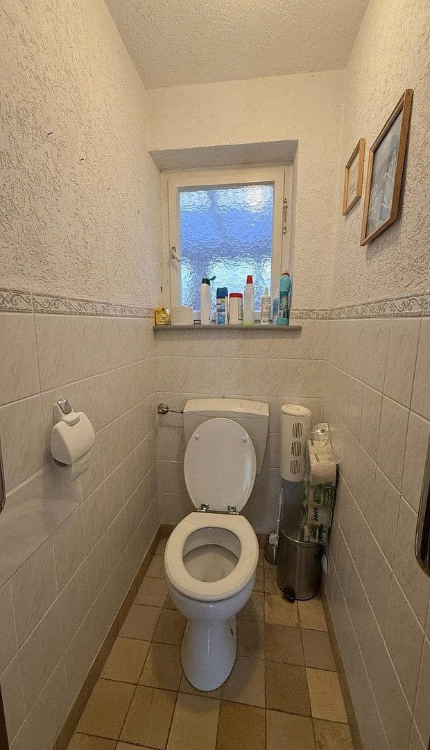 Predaj domu 200 m², pozemok 499 m², Rossentalstraße 122, Albstadt, Bádensko-Wurttembersko Predaj domu 200 m², pozemok 499 m², Rossentalstraße 122, Albstadt, Bádensko-Wurttembersko