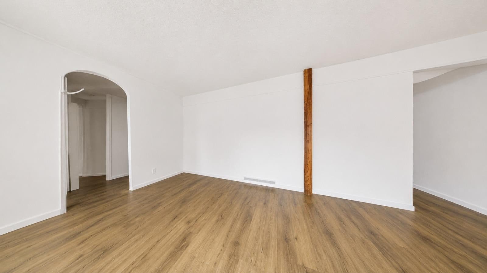 Prenájom bytu 2-izbový 50 m², Hauptstraße 62, Nordstemmen, Dolné Sasko Prenájom bytu 2-izbový 50 m², Hauptstraße 62, Nordstemmen, Dolné Sasko