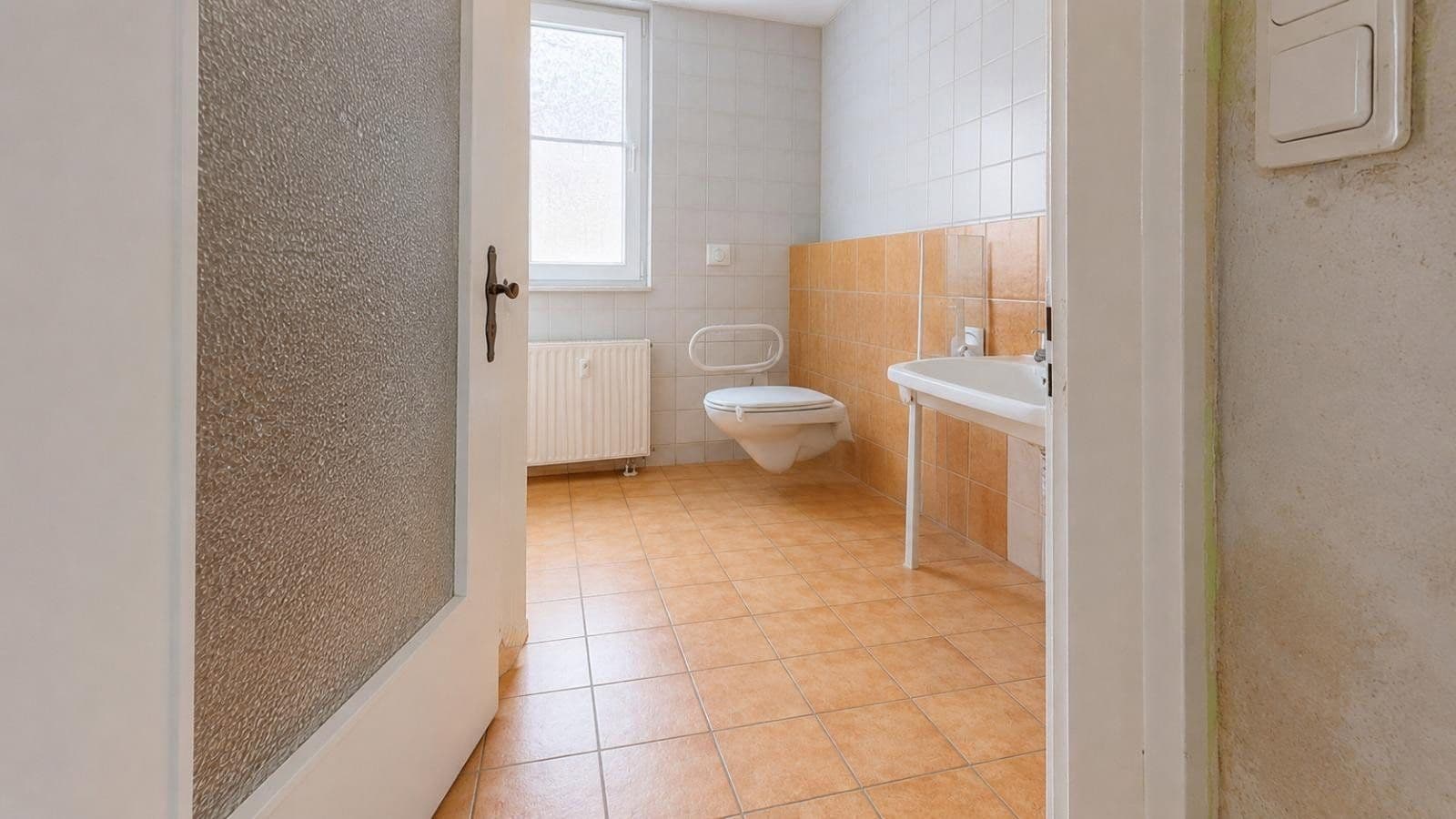 Prenájom bytu 3-izbový 78 m², Hauptstraße 62, Nordstemmen, Dolné Sasko Prenájom bytu 3-izbový 78 m², Hauptstraße 62, Nordstemmen, Dolné Sasko