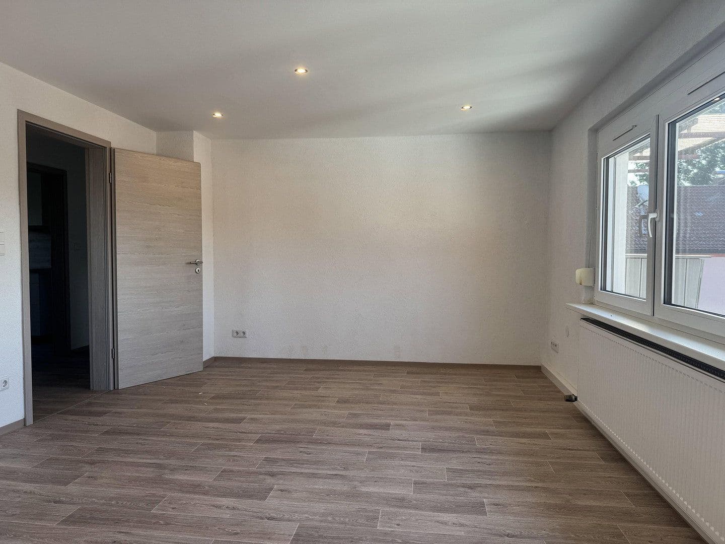 Prenájom bytu 3-izbový 73 m², Ansbacher Str. 26C, Gunzenhausen, Bavorsko Prenájom bytu 3-izbový 73 m², Ansbacher Str. 26C, Gunzenhausen, Bavorsko