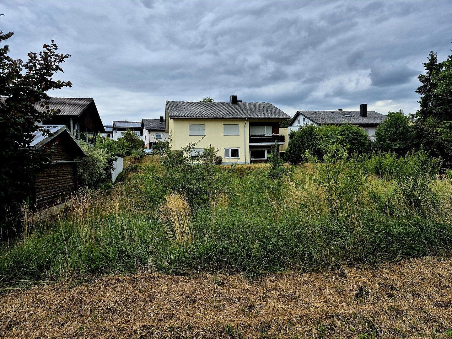 Predaj domu 197 m², pozemok 1.220 m², Buchen (Odenwald), Bádensko-Wurttembersko Predaj domu 197 m², pozemok 1.220 m², Buchen (Odenwald), Bádensko-Wurttembersko