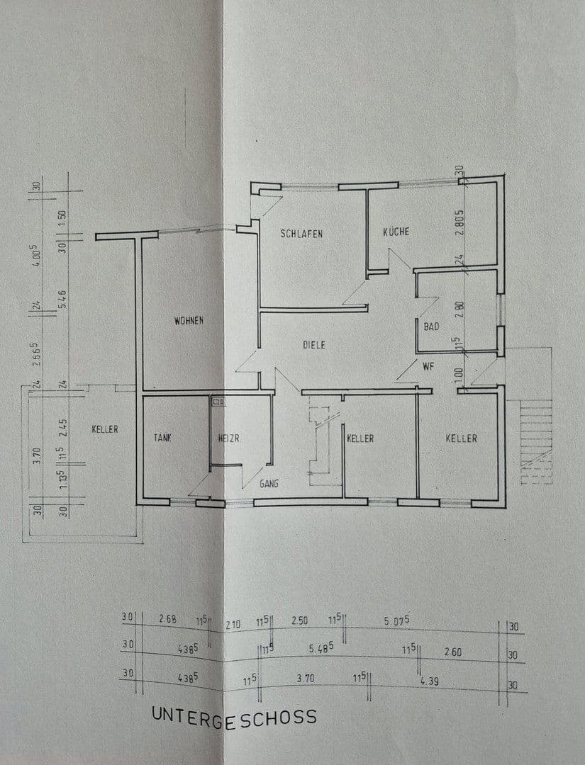 Predaj domu 197 m², pozemok 1.220 m², Buchen (Odenwald), Bádensko-Wurttembersko Predaj domu 197 m², pozemok 1.220 m², Buchen (Odenwald), Bádensko-Wurttembersko