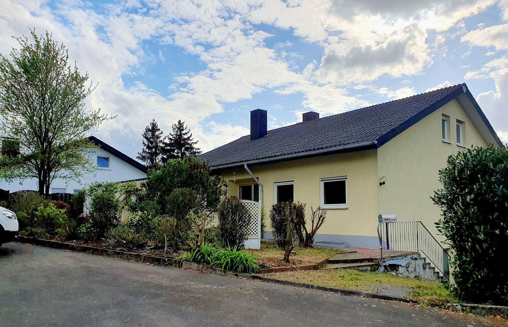 Predaj domu 197 m², pozemok 1.220 m², Buchen (Odenwald), Bádensko-Wurttembersko Predaj domu 197 m², pozemok 1.220 m², Buchen (Odenwald), Bádensko-Wurttembersko
