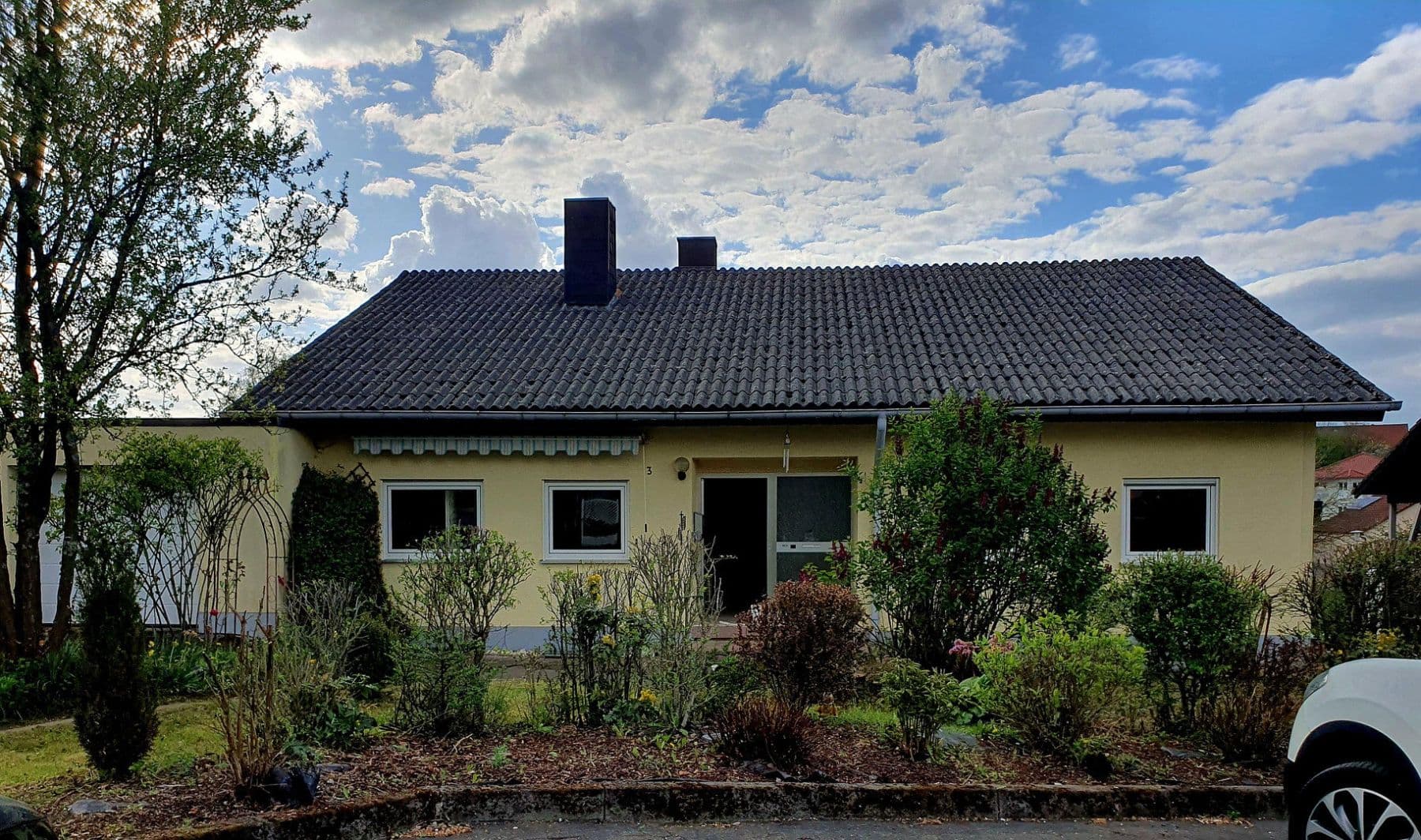 Predaj domu 197 m², pozemok 1.220 m², Buchen (Odenwald), Bádensko-Wurttembersko Predaj domu 197 m², pozemok 1.220 m², Buchen (Odenwald), Bádensko-Wurttembersko
