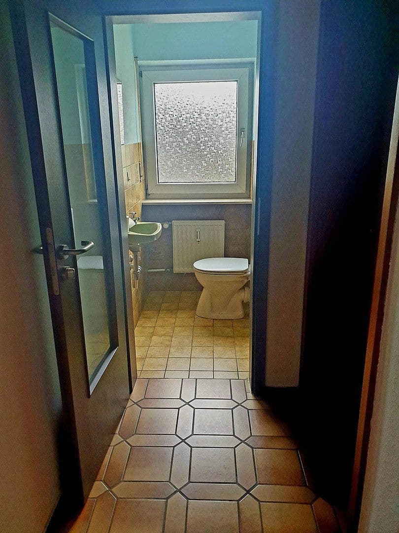 Predaj domu 197 m², pozemok 1.220 m², Buchen (Odenwald), Bádensko-Wurttembersko Predaj domu 197 m², pozemok 1.220 m², Buchen (Odenwald), Bádensko-Wurttembersko