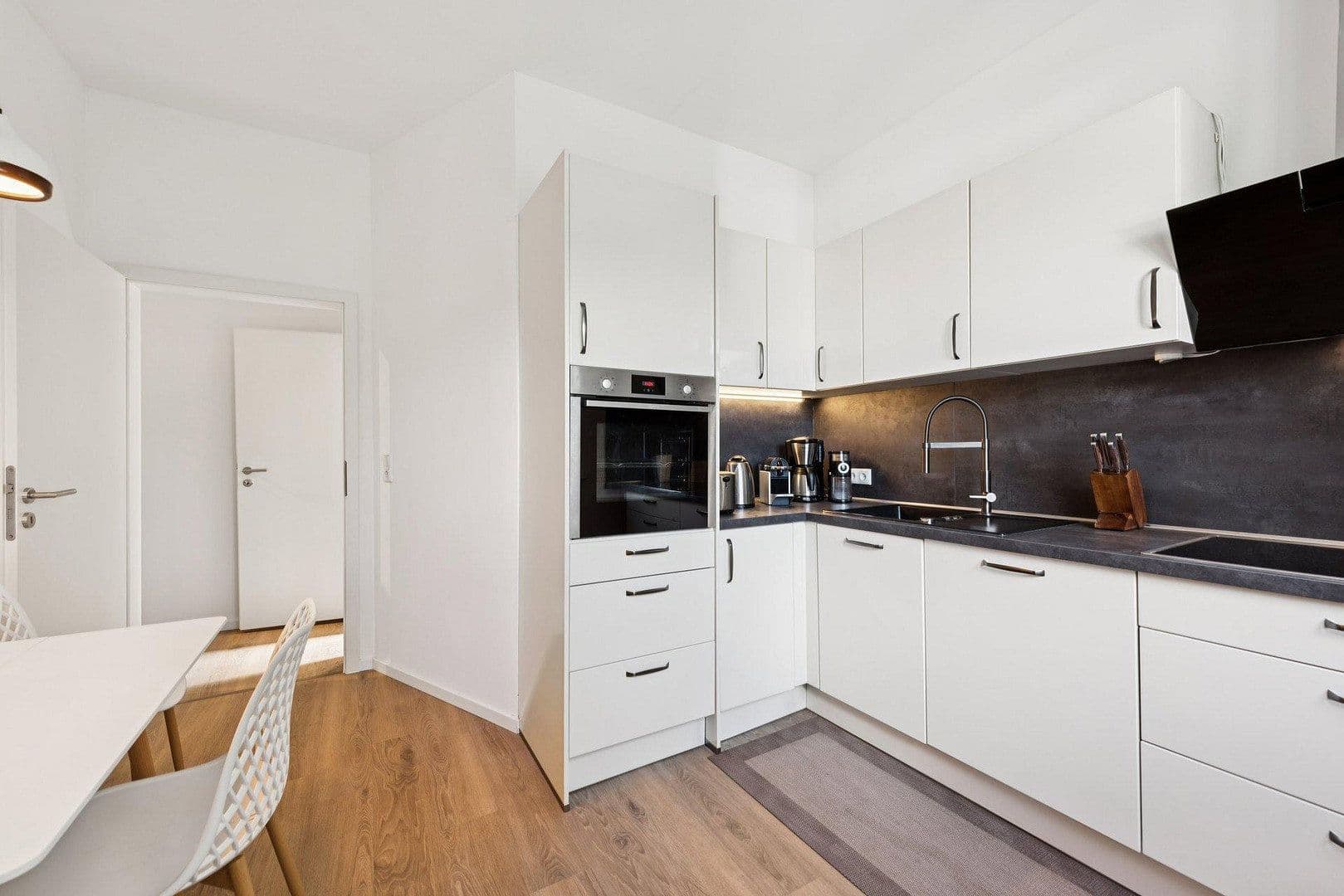 Prenájom bytu 2-izbový 55 m², Osnabrück, Dolné Sasko Prenájom bytu 2-izbový 55 m², Osnabrück, Dolné Sasko