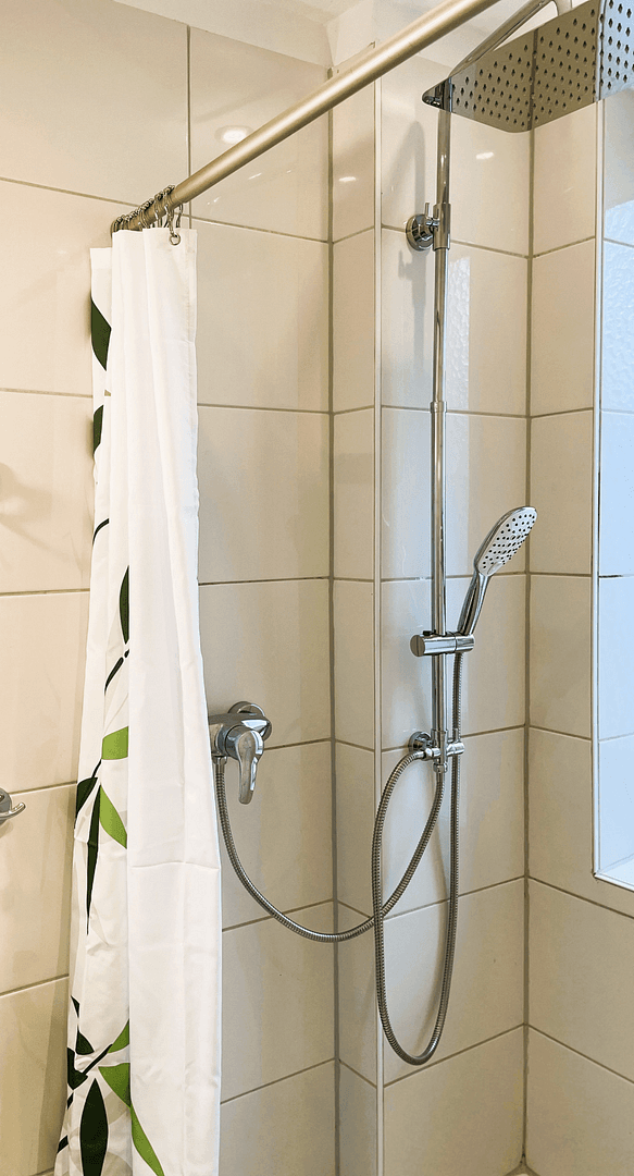 Prenájom bytu 2-izbový 55 m², Osnabrück, Dolné Sasko Prenájom bytu 2-izbový 55 m², Osnabrück, Dolné Sasko