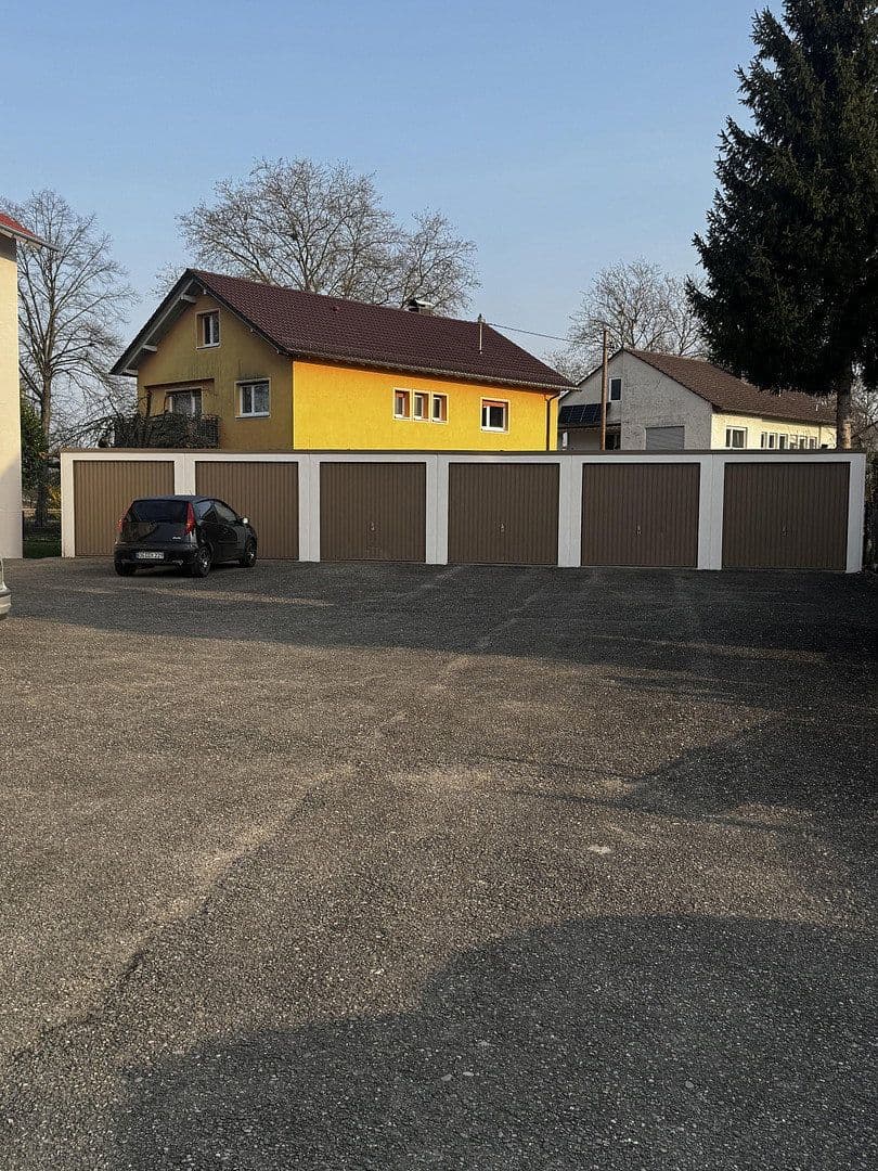 Predaj domu 608 m², pozemok 1.307 m², Kippenheim, Bádensko-Wurttembersko Predaj domu 608 m², pozemok 1.307 m², Kippenheim, Bádensko-Wurttembersko