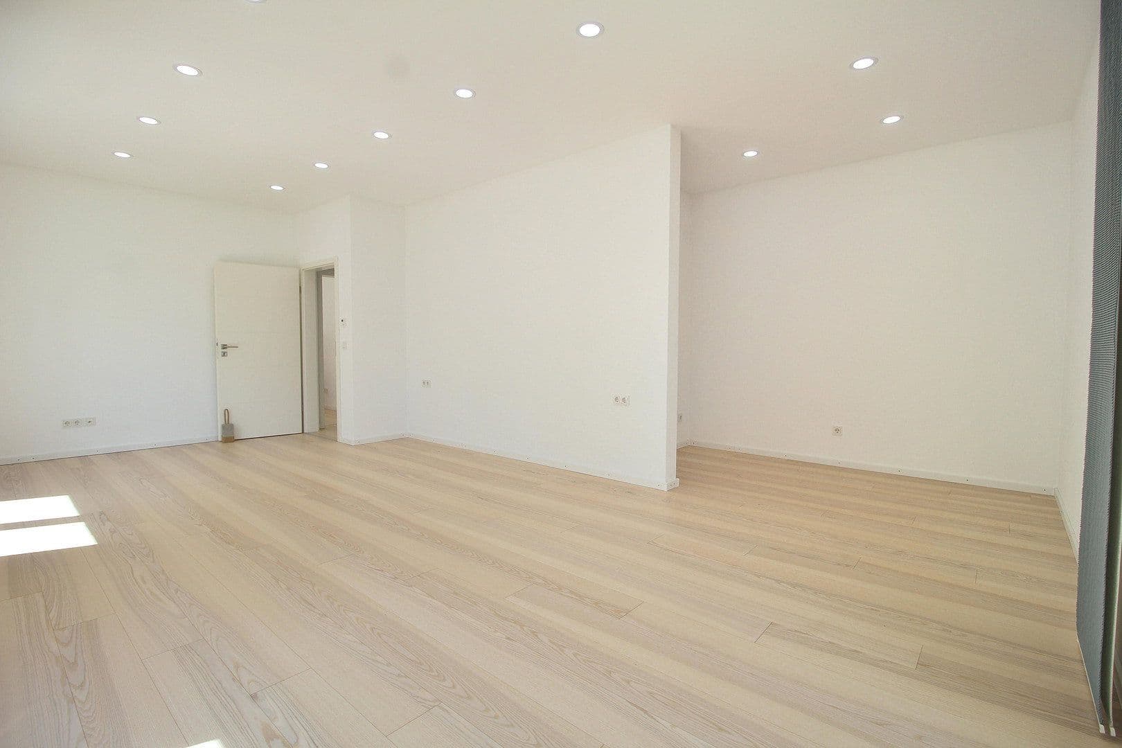 Predaj domu 156 m², pozemok 2.146 m², Außernzell, Bavorsko Predaj domu 156 m², pozemok 2.146 m², Außernzell, Bavorsko