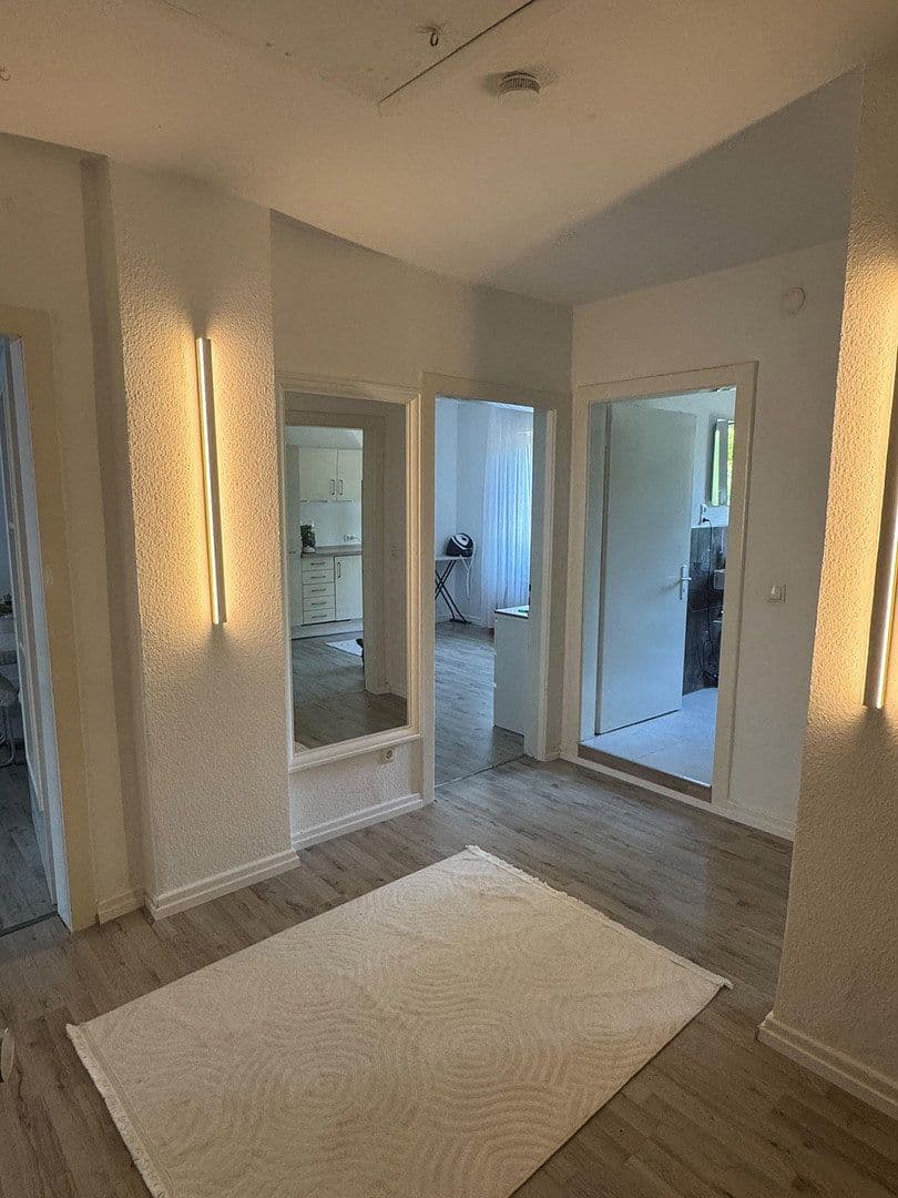Prenájom domu 73 m², pozemok 358 m², Hochstr. 3, Bad Neuenahr-Ahrweiler, Porýnie-Falcko Prenájom domu 73 m², pozemok 358 m², Hochstr. 3, Bad Neuenahr-Ahrweiler, Porýnie-Falcko