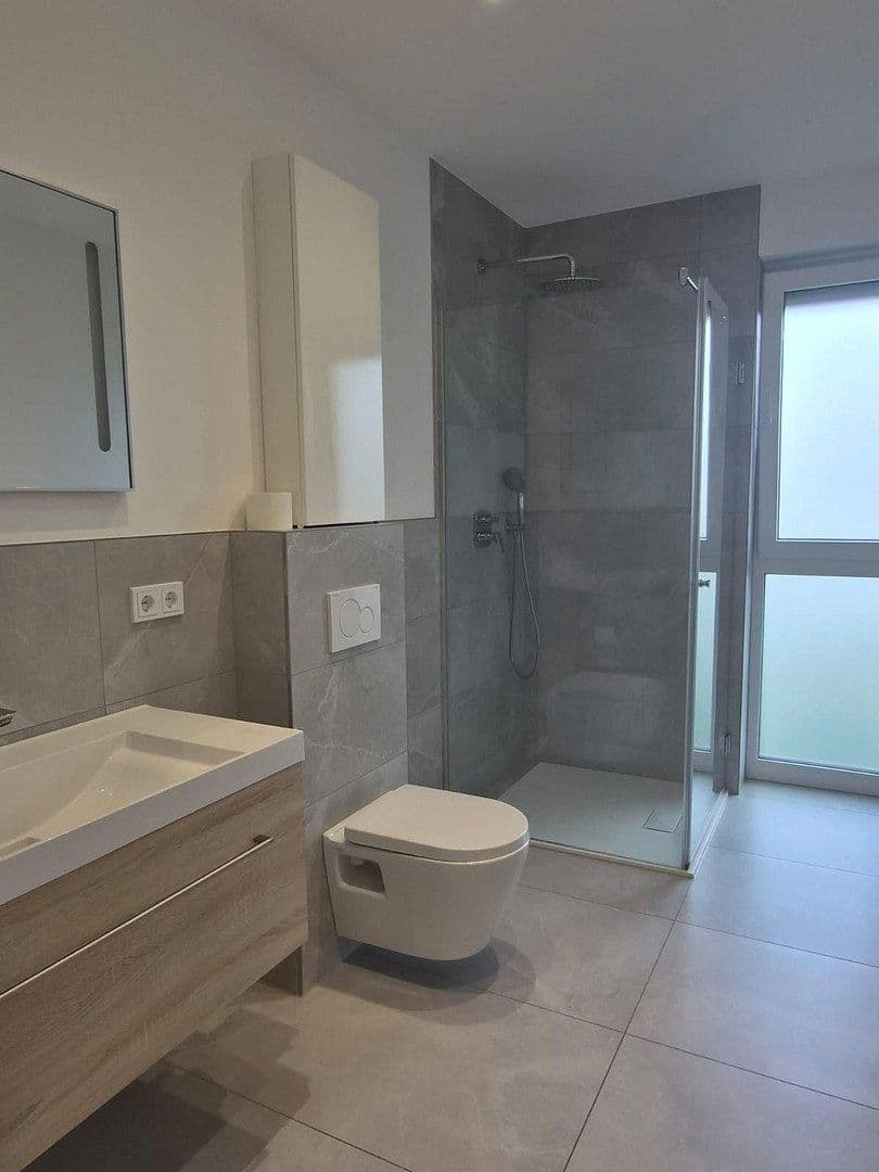 Prenájom bytu 2-izbový 70 m², Freiherr-vom-Stein Str. 44, Waldbröl, Severné Porýnie - Westfálsko Prenájom bytu 2-izbový 70 m², Freiherr-vom-Stein Str. 44, Waldbröl, Severné Porýnie - Westfálsko