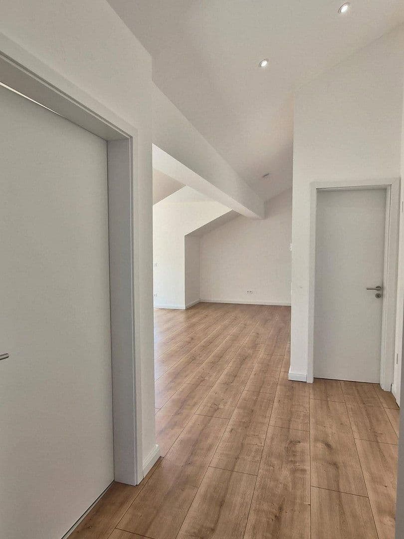 Prenájom bytu 2-izbový 70 m², Freiherr-vom-Stein Str. 44, Waldbröl, Severné Porýnie - Westfálsko Prenájom bytu 2-izbový 70 m², Freiherr-vom-Stein Str. 44, Waldbröl, Severné Porýnie - Westfálsko
