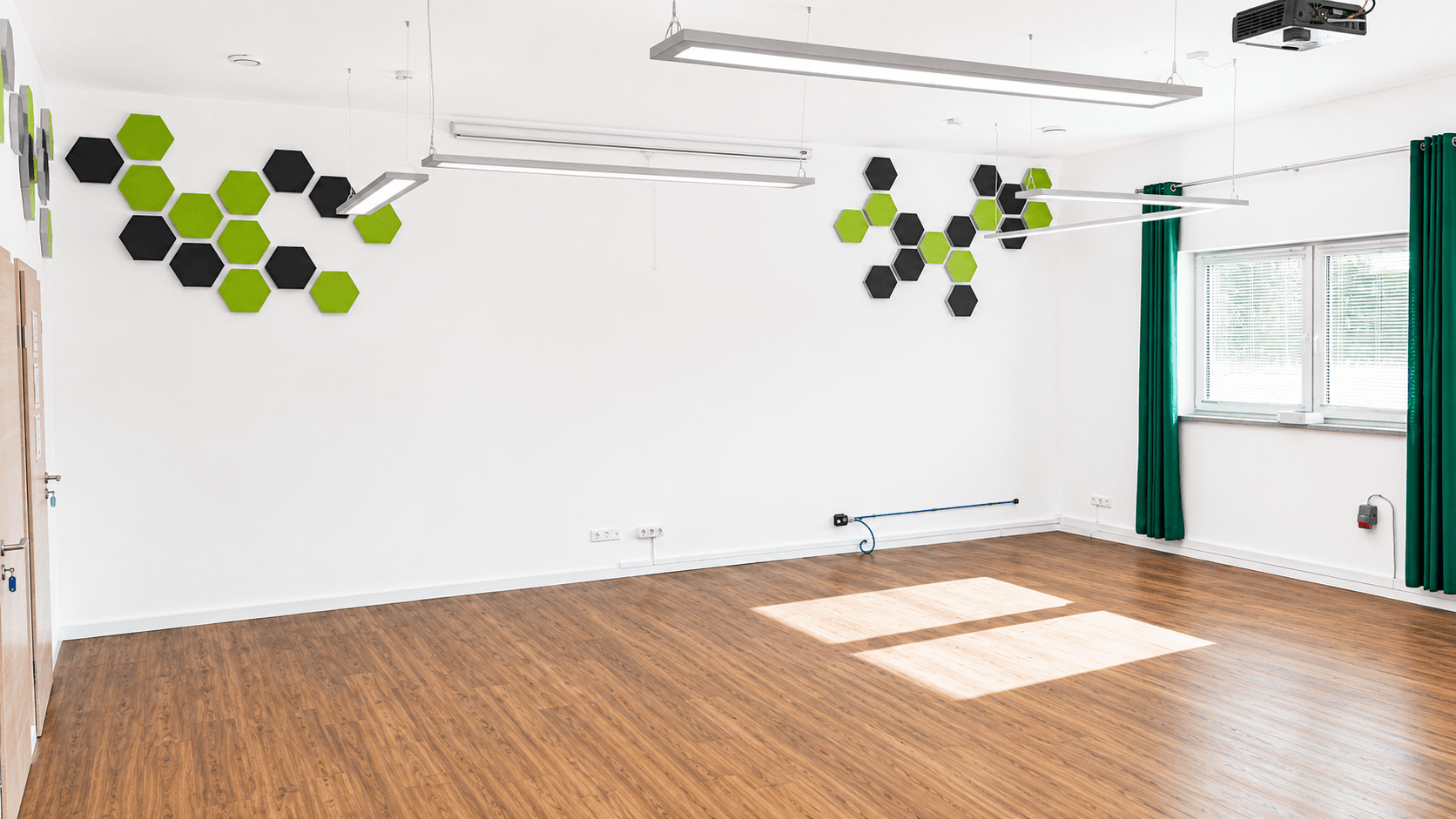 Prenájom nebytového priestoru 893 m², Bavariaring 12, Kaufbeuren, Bavorsko Prenájom nebytového priestoru 893 m², Bavariaring 12, Kaufbeuren, Bavorsko