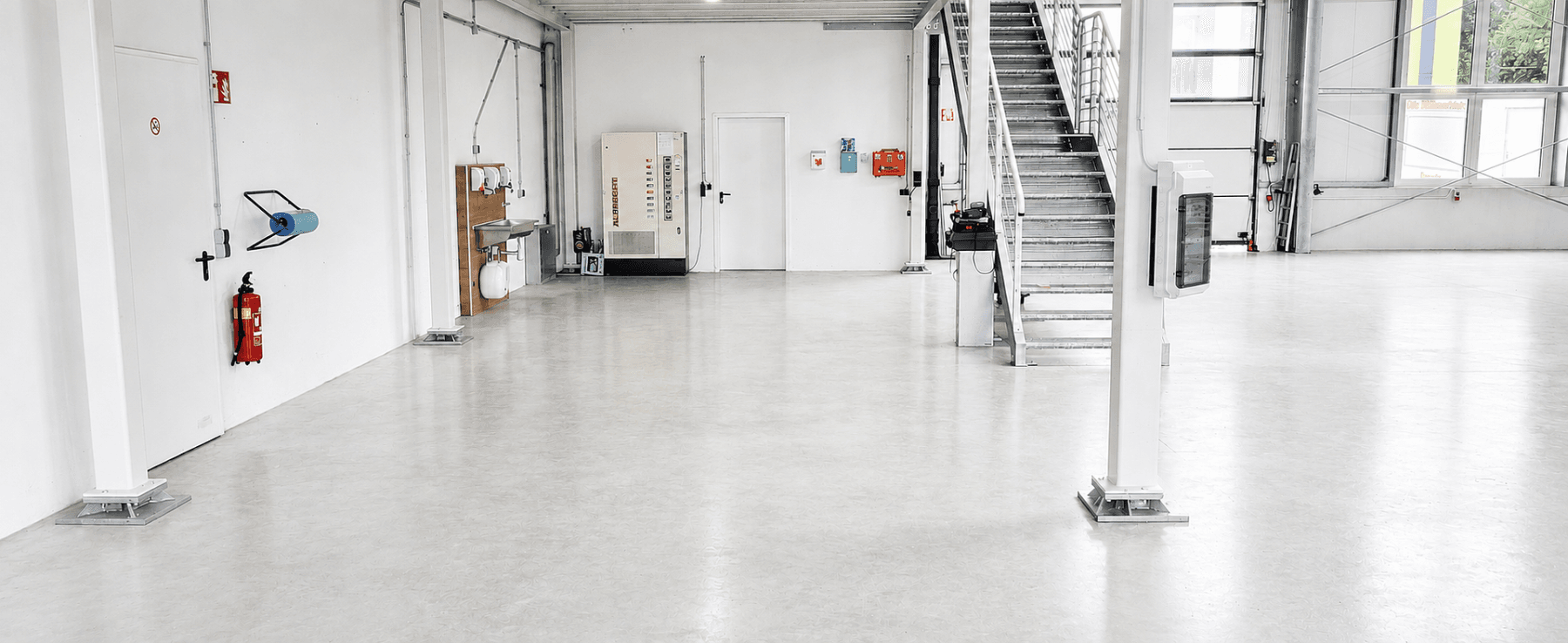 Prenájom nebytového priestoru 893 m², Bavariaring 12, Kaufbeuren, Bavorsko Prenájom nebytového priestoru 893 m², Bavariaring 12, Kaufbeuren, Bavorsko