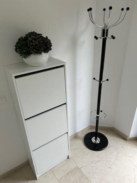 Prenájom bytu 2-izbový 85 m², Neuss, Severné Porýnie - Westfálsko Prenájom bytu 2-izbový 85 m², Neuss, Severné Porýnie - Westfálsko