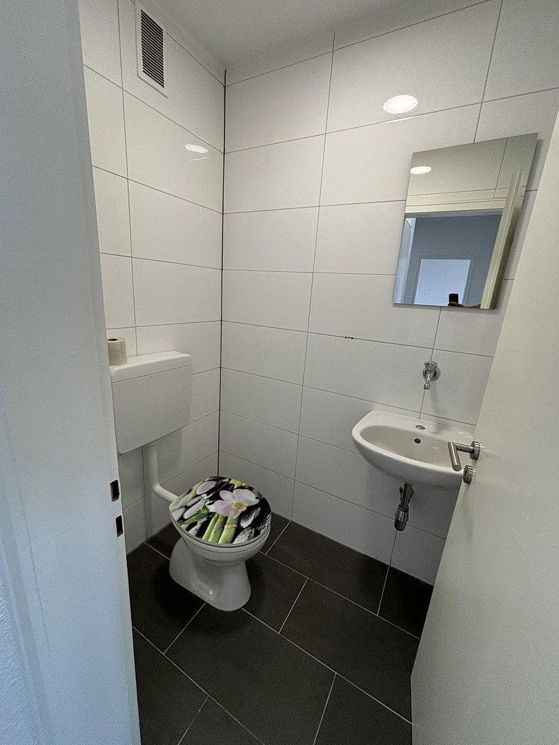 Prenájom bytu 3-izbový 98 m², Goebenplatz 8, Düren, Severné Porýnie - Westfálsko Prenájom bytu 3-izbový 98 m², Goebenplatz 8, Düren, Severné Porýnie - Westfálsko