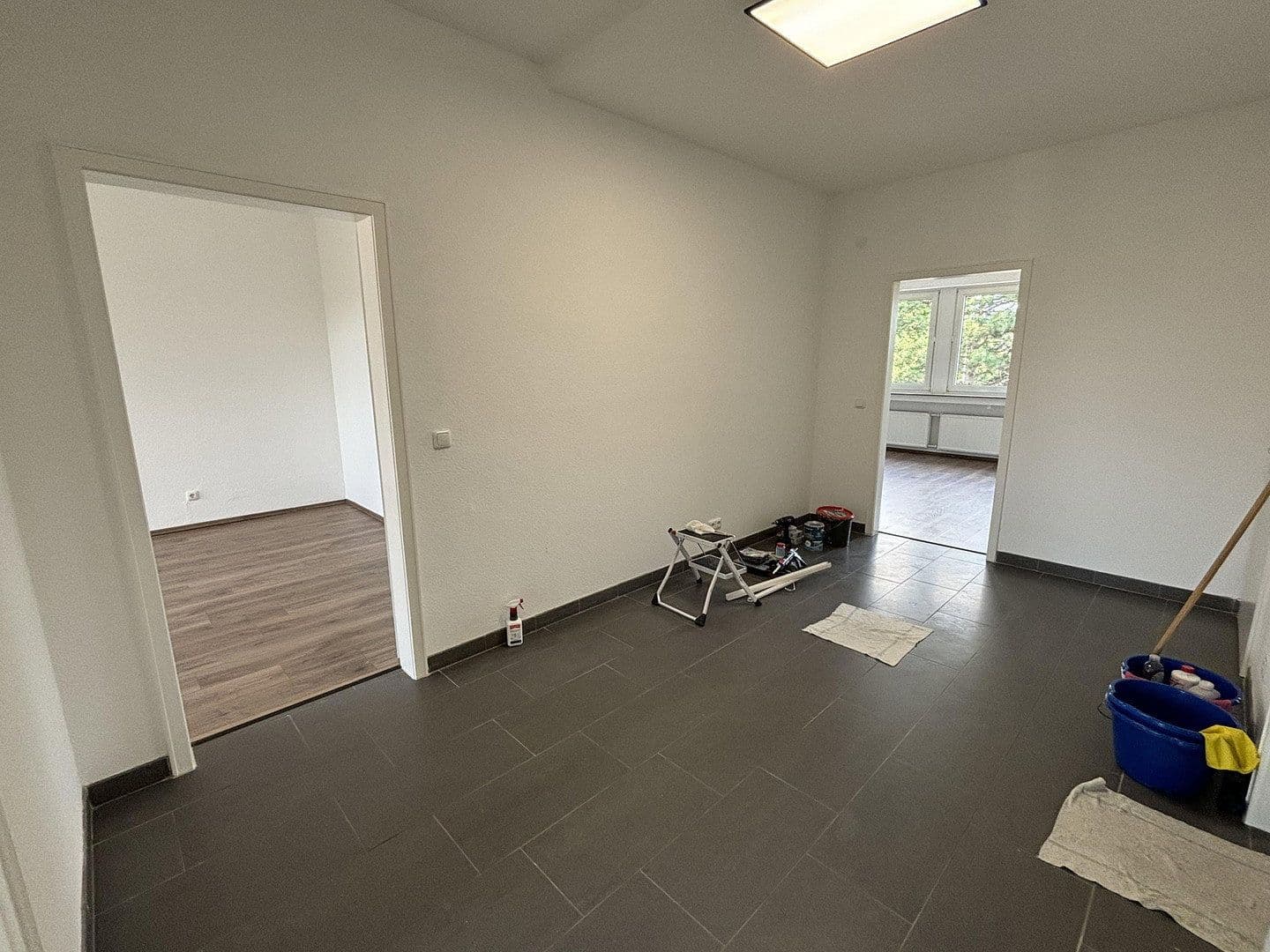 Prenájom bytu 3-izbový 98 m², Goebenplatz 8, Düren, Severné Porýnie - Westfálsko Prenájom bytu 3-izbový 98 m², Goebenplatz 8, Düren, Severné Porýnie - Westfálsko
