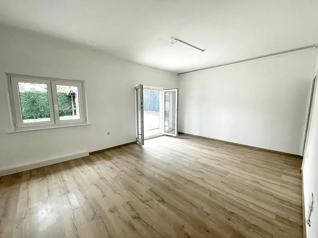 Prenájom domu 105 m², pozemok 265 m², Donizettistraße 38 Katzwang, Nürnberg, Bavorsko Prenájom domu 105 m², pozemok 265 m², Donizettistraße 38 Katzwang, Nürnberg, Bavorsko