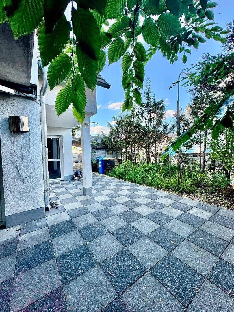 Predaj domu 117 m², pozemok 199 m², Nürnberg, Bavorsko Predaj domu 117 m², pozemok 199 m², Nürnberg, Bavorsko