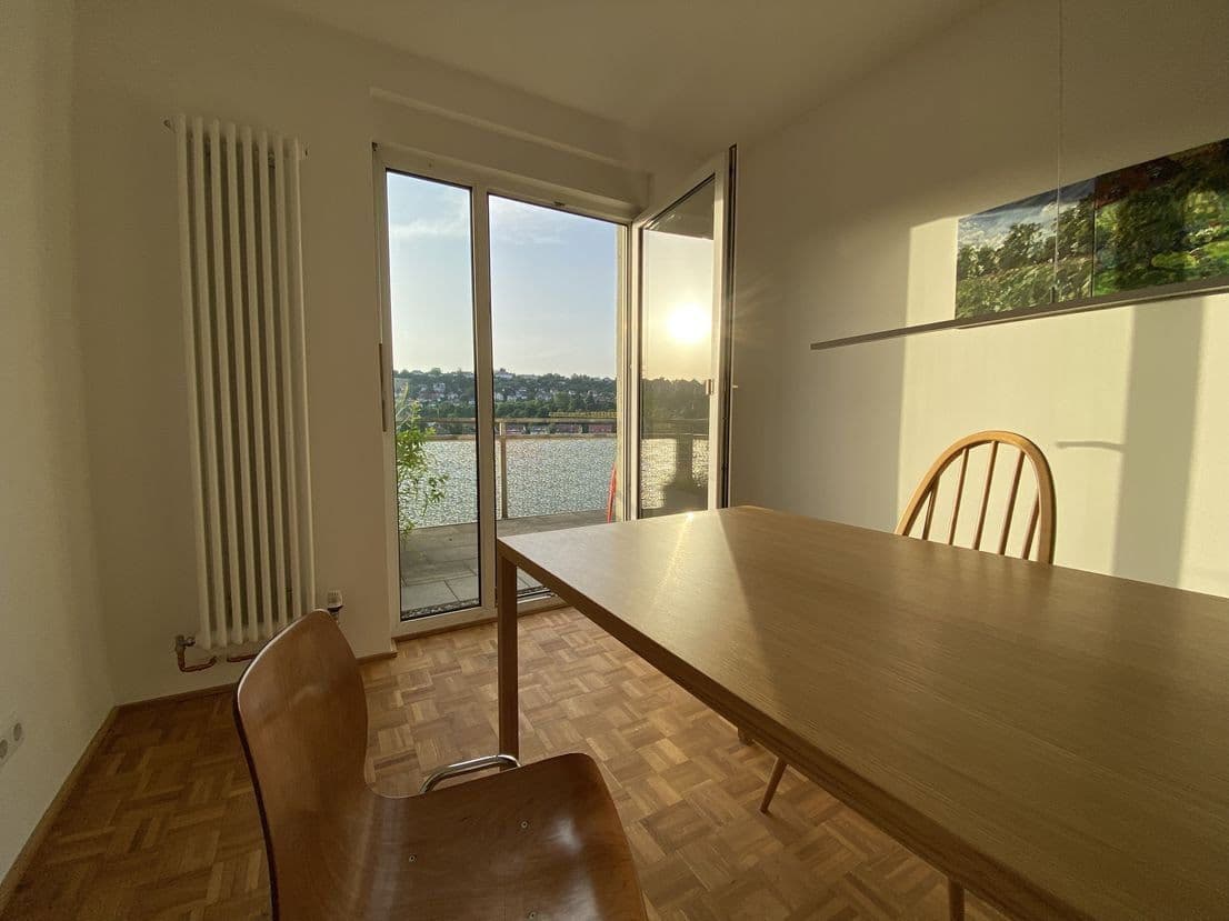 Predaj bytu 3-izbový 66 m², Stuttgart, Bádensko-Wurttembersko Predaj bytu 3-izbový 66 m², Stuttgart, Bádensko-Wurttembersko
