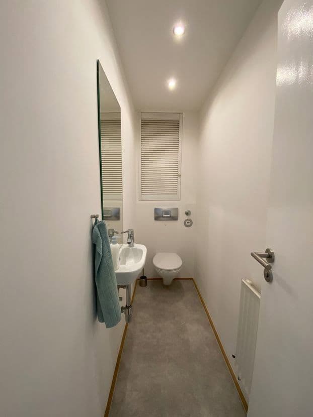 Predaj bytu 3-izbový 66 m², Stuttgart, Bádensko-Wurttembersko Predaj bytu 3-izbový 66 m², Stuttgart, Bádensko-Wurttembersko