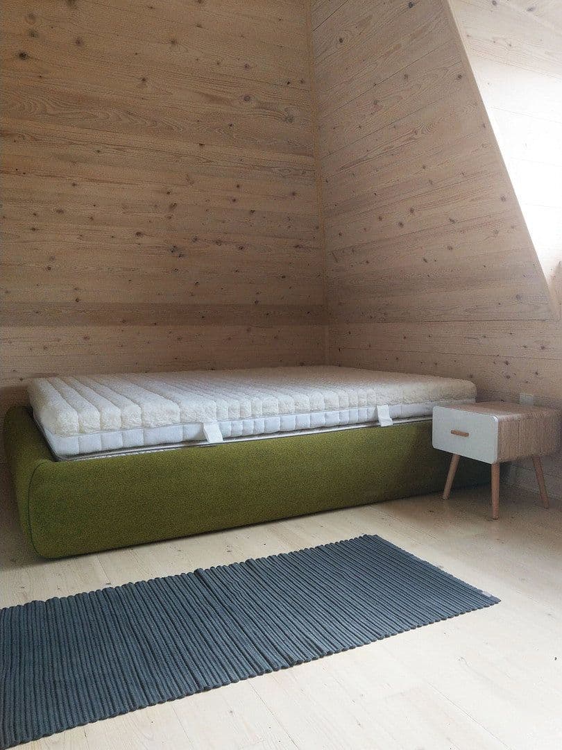Prenájom bytu 2-izbový 57 m², Stuttgart, Bádensko-Wurttembersko Prenájom bytu 2-izbový 57 m², Stuttgart, Bádensko-Wurttembersko