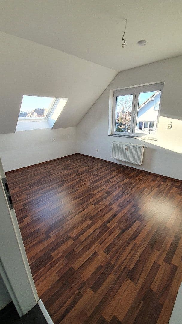 Prenájom bytu 3-izbový 94 m², Ziegelhüttenstr. 18, Babenhausen, Hesensko Prenájom bytu 3-izbový 94 m², Ziegelhüttenstr. 18, Babenhausen, Hesensko