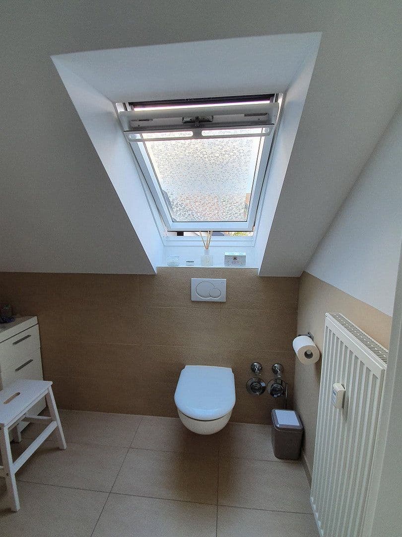Prenájom bytu 3-izbový 94 m², Ziegelhüttenstr. 18, Babenhausen, Hesensko Prenájom bytu 3-izbový 94 m², Ziegelhüttenstr. 18, Babenhausen, Hesensko