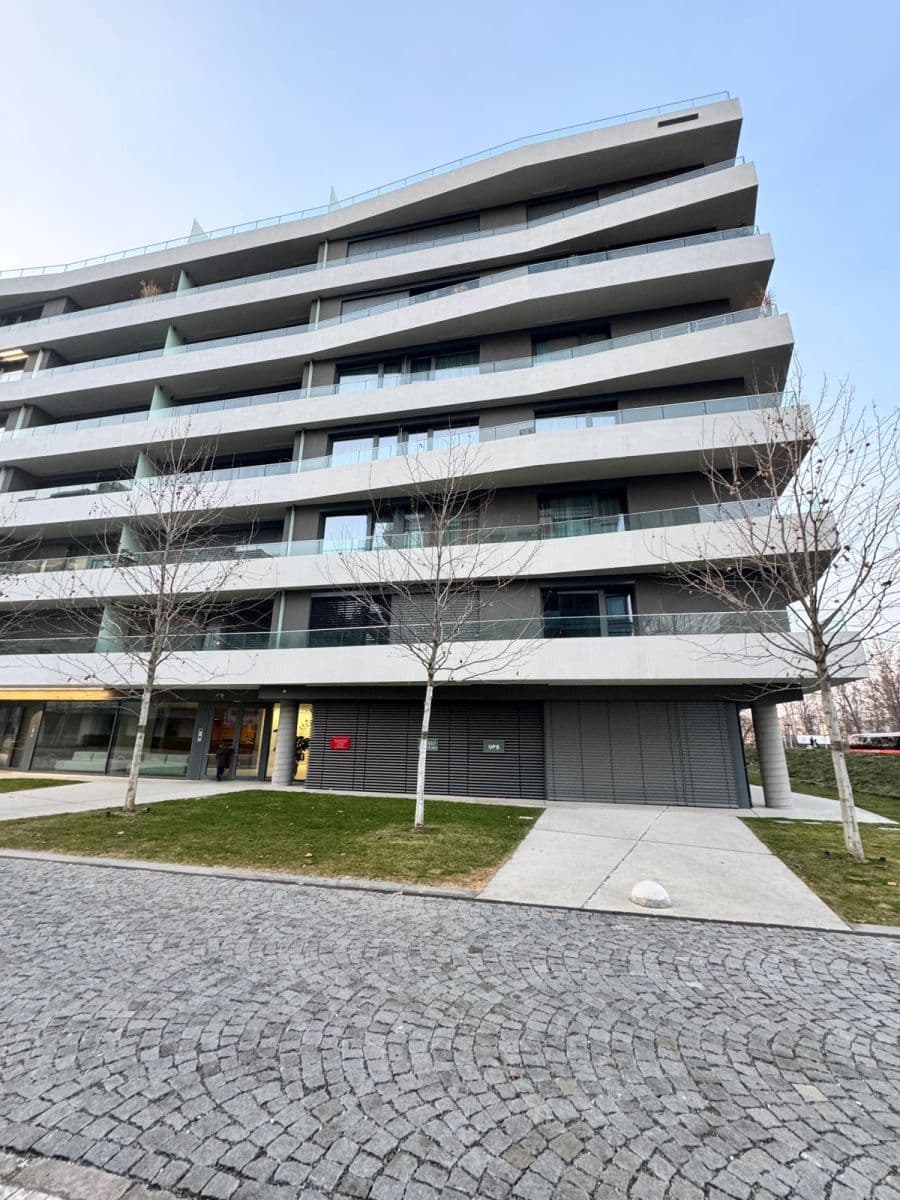 Predaj nebytového priestoru 58 m², Karolinská, Praha, Praha Predaj nebytového priestoru 58 m², Karolinská, Praha, Praha