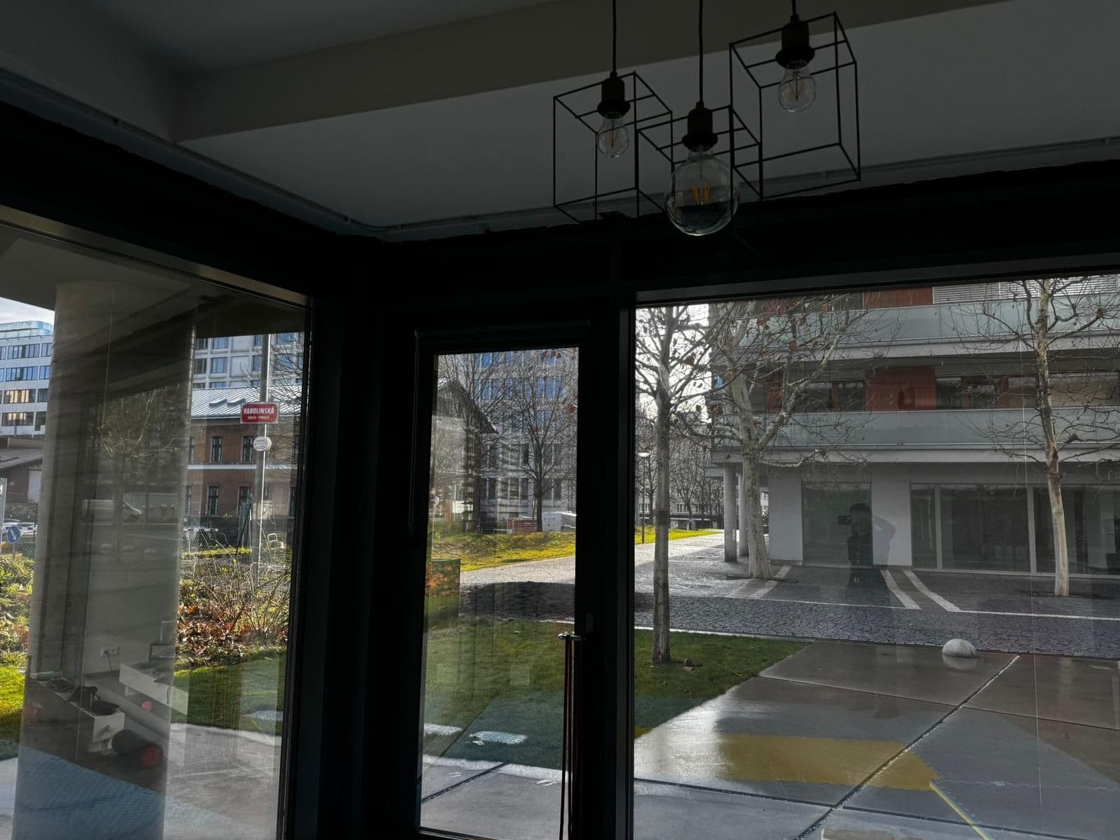 Predaj nebytového priestoru 58 m², Karolinská, Praha, Praha Predaj nebytového priestoru 58 m², Karolinská, Praha, Praha