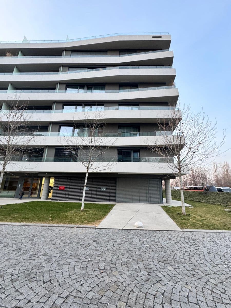 Predaj nebytového priestoru 58 m², Karolinská, Praha, Praha Predaj nebytového priestoru 58 m², Karolinská, Praha, Praha