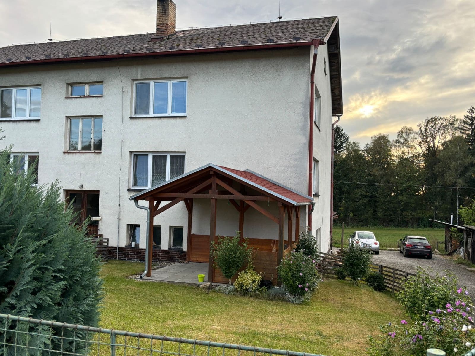 Prenájom bytu 3-izbový 78 m², Choustník, Jihočeský kraj Prenájom bytu 3-izbový 78 m², Choustník, Jihočeský kraj