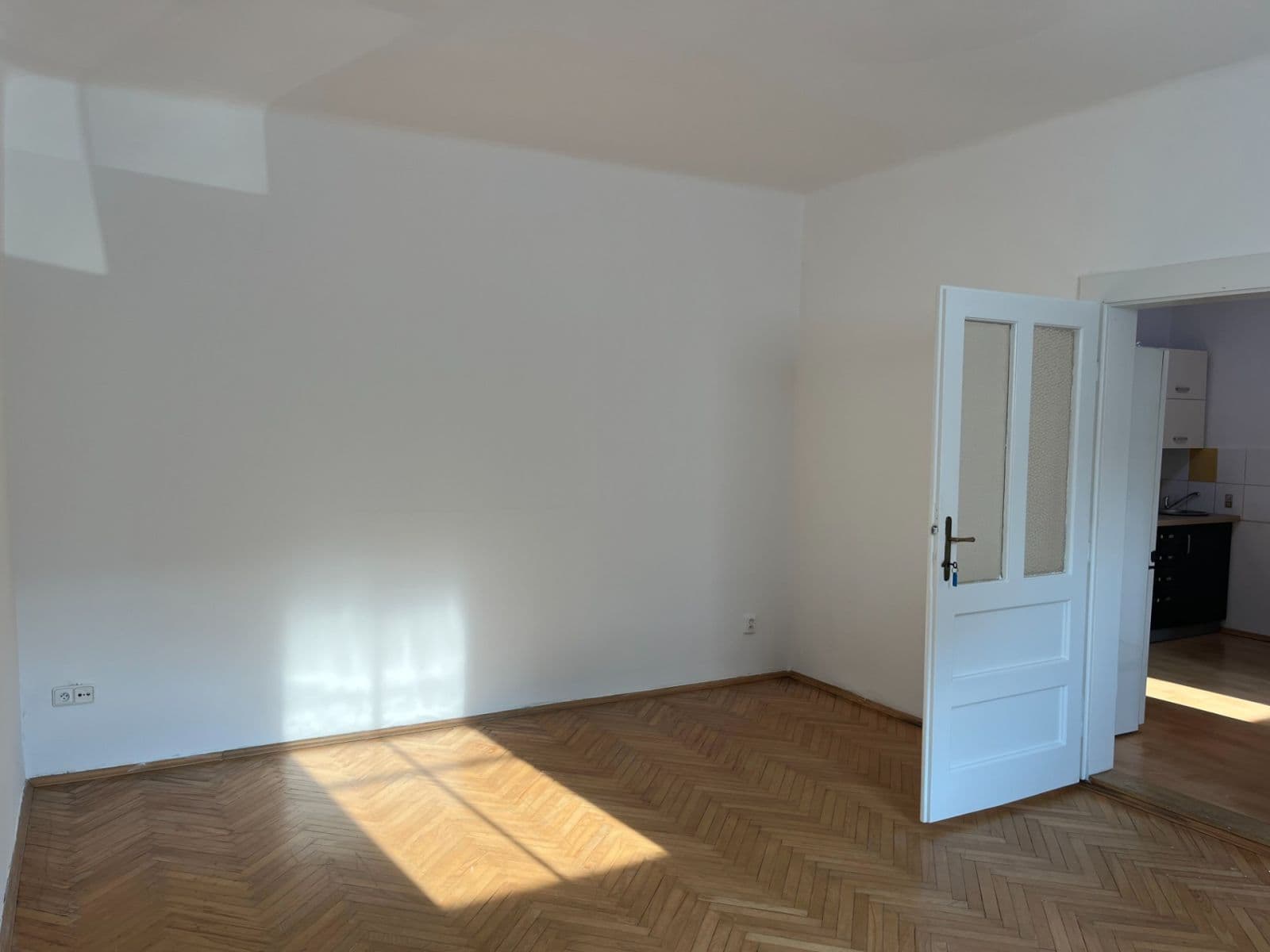 Prenájom bytu 2-izbový 50 m², Legionářů, Praha, Praha Prenájom bytu 2-izbový 50 m², Legionářů, Praha, Praha