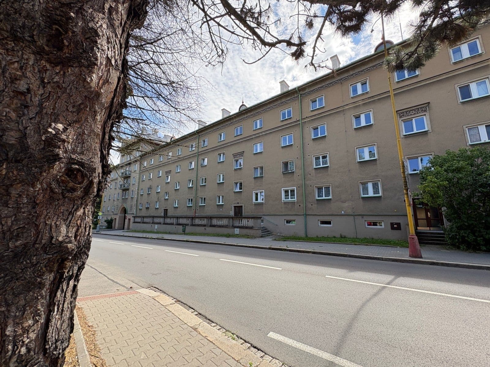 Prenájom bytu 4-izbový 95 m², U Stromovky, Havířov, Moravskoslezský kraj Prenájom bytu 4-izbový 95 m², U Stromovky, Havířov, Moravskoslezský kraj
