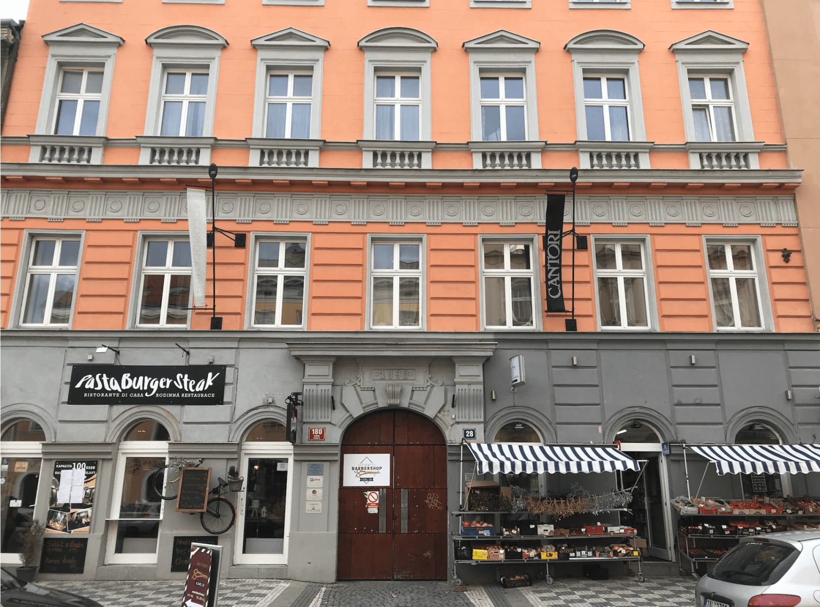 Prenájom bytu 1-izbový 40 m², Křižíkova, Praha, Praha Prenájom bytu 1-izbový 40 m², Křižíkova, Praha, Praha