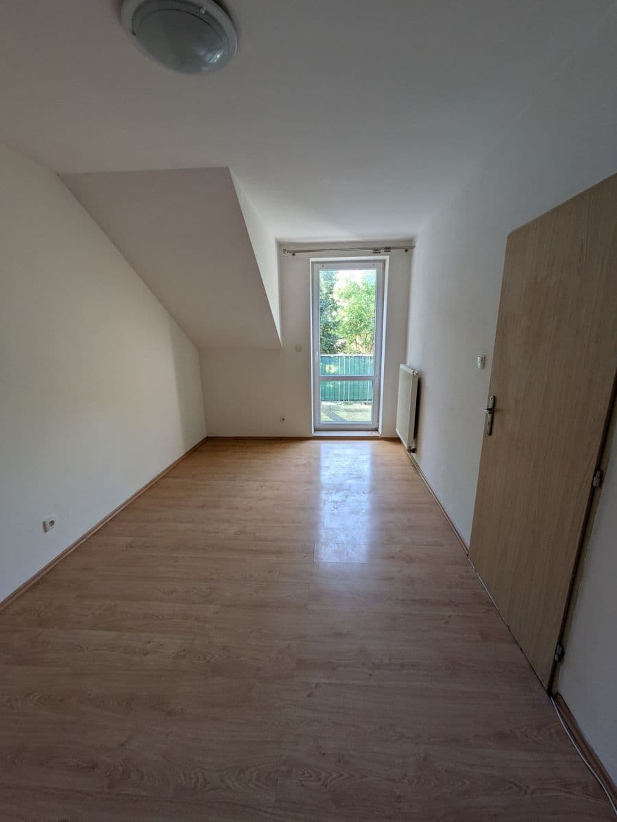 Prenájom bytu 3-izbový 60 m², Mincovní, Kutná Hora, Středočeský kraj Prenájom bytu 3-izbový 60 m², Mincovní, Kutná Hora, Středočeský kraj