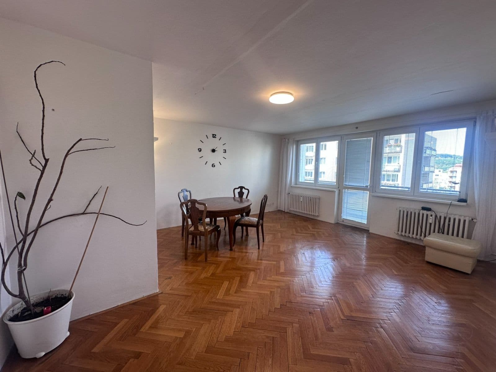 Predaj bytu 2-izbový 89 m², Česká, Praha, Praha Predaj bytu 2-izbový 89 m², Česká, Praha, Praha
