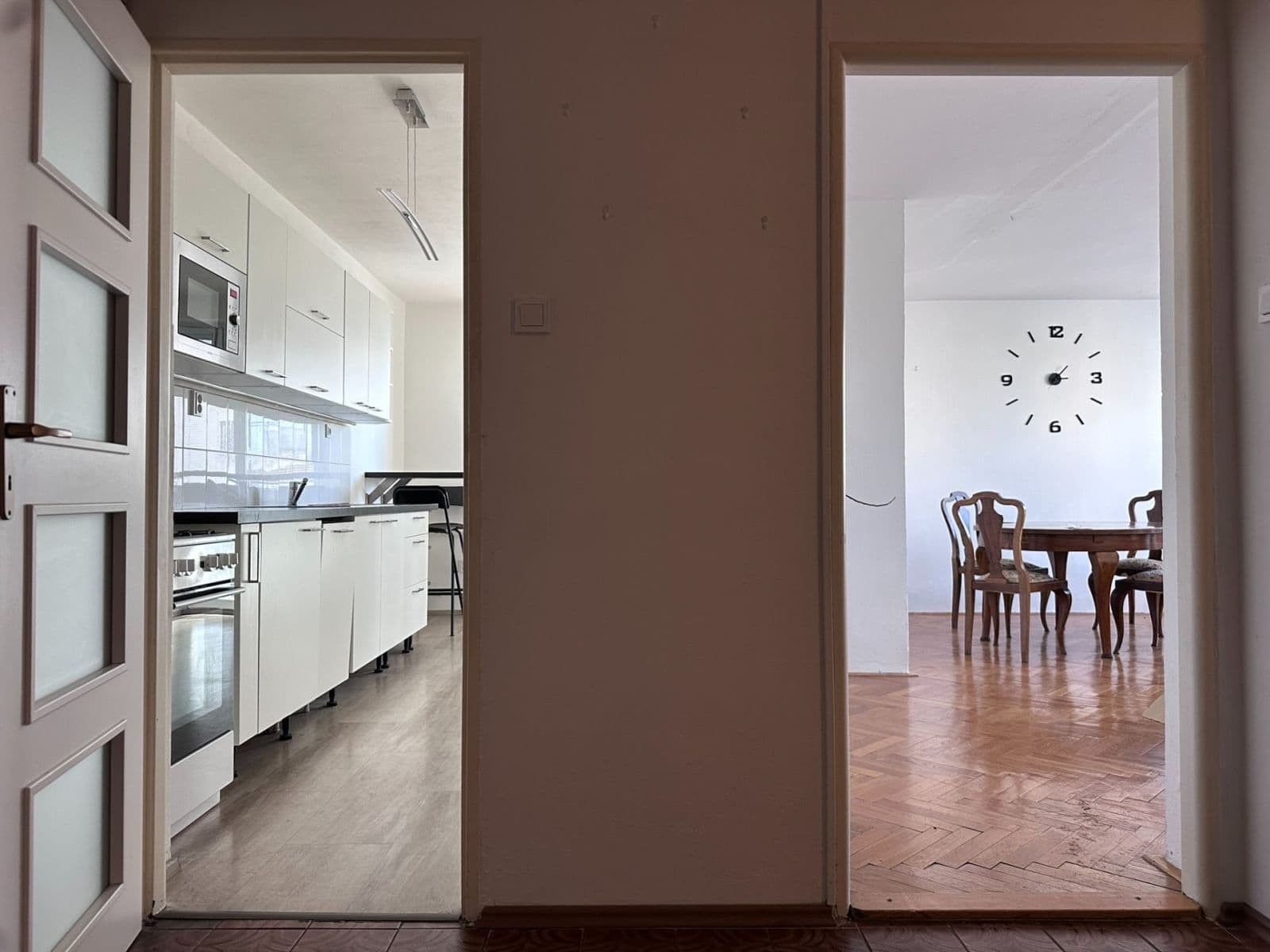 Predaj bytu 2-izbový 89 m², Česká, Praha, Praha Predaj bytu 2-izbový 89 m², Česká, Praha, Praha