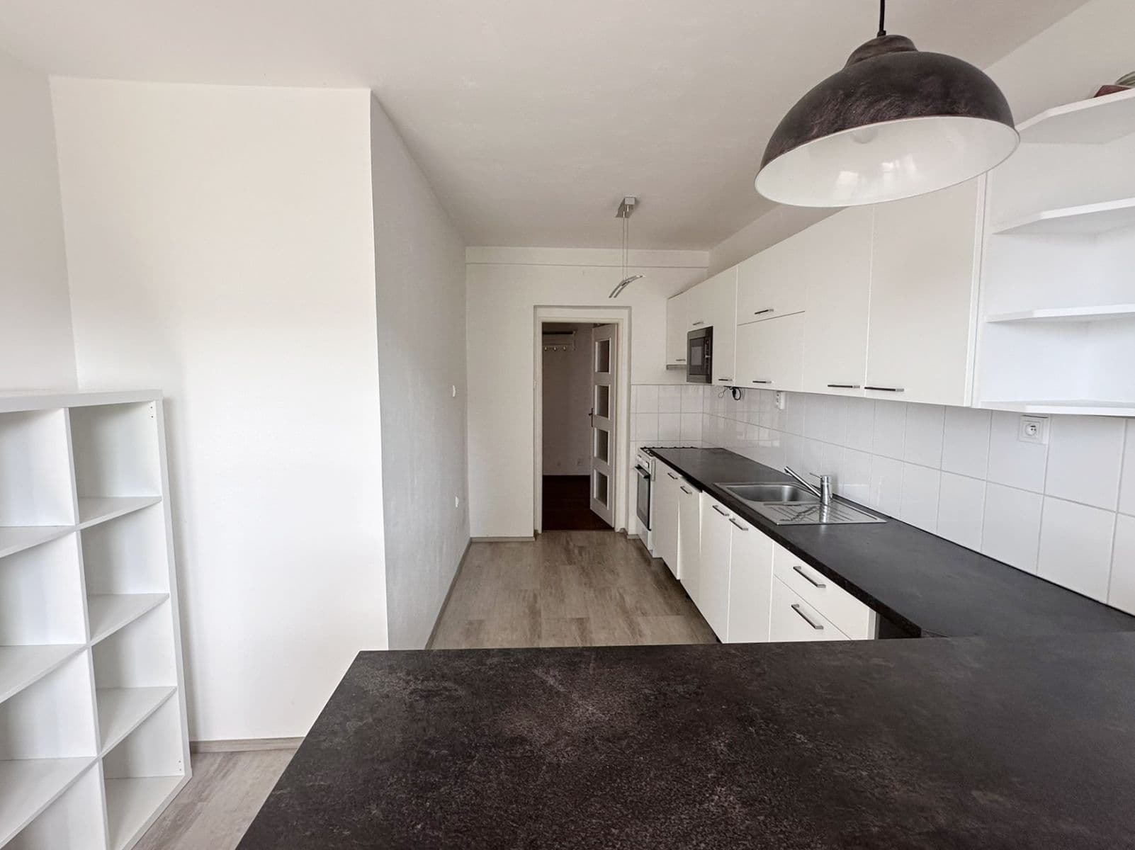 Predaj bytu 2-izbový 89 m², Česká, Praha, Praha Predaj bytu 2-izbový 89 m², Česká, Praha, Praha