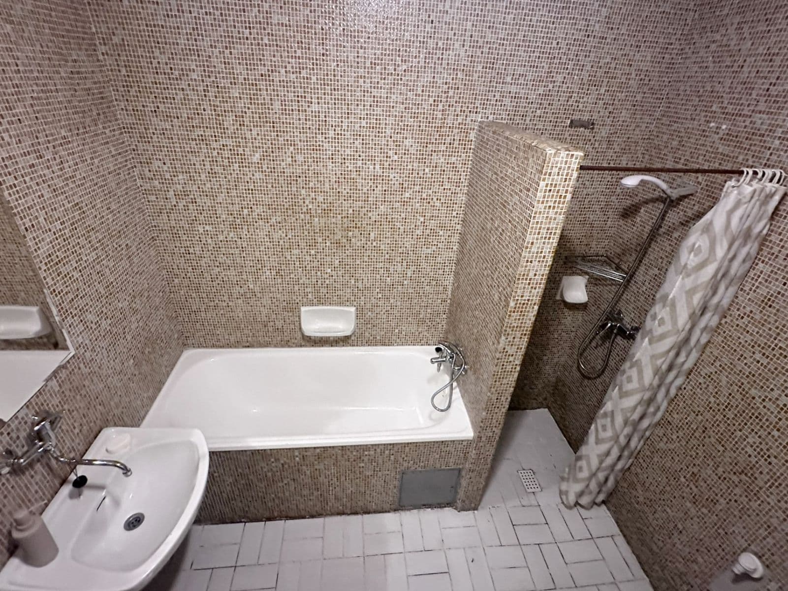 Predaj bytu 2-izbový 89 m², Česká, Praha, Praha Predaj bytu 2-izbový 89 m², Česká, Praha, Praha